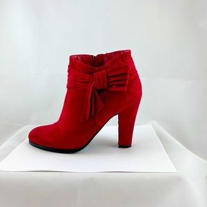 IMPO Scarelet Red Onstage Suede Booties